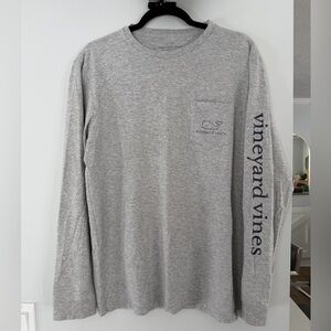 Vineyard Vines Gray Long Sleeve Pocket T-Shirt Logo Sleeve Casual